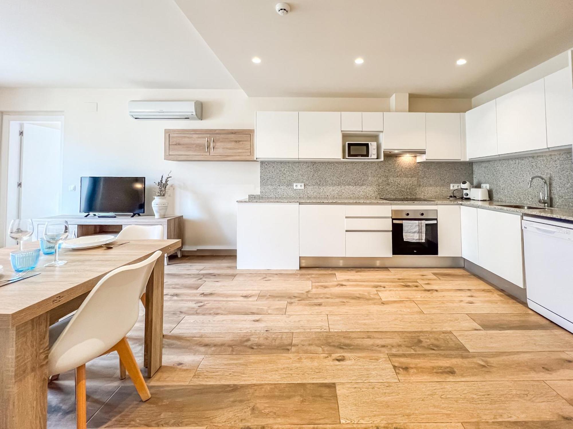 Can Cintet 21Nuevo Apartamento Moderno En Бесалу Экстерьер фото