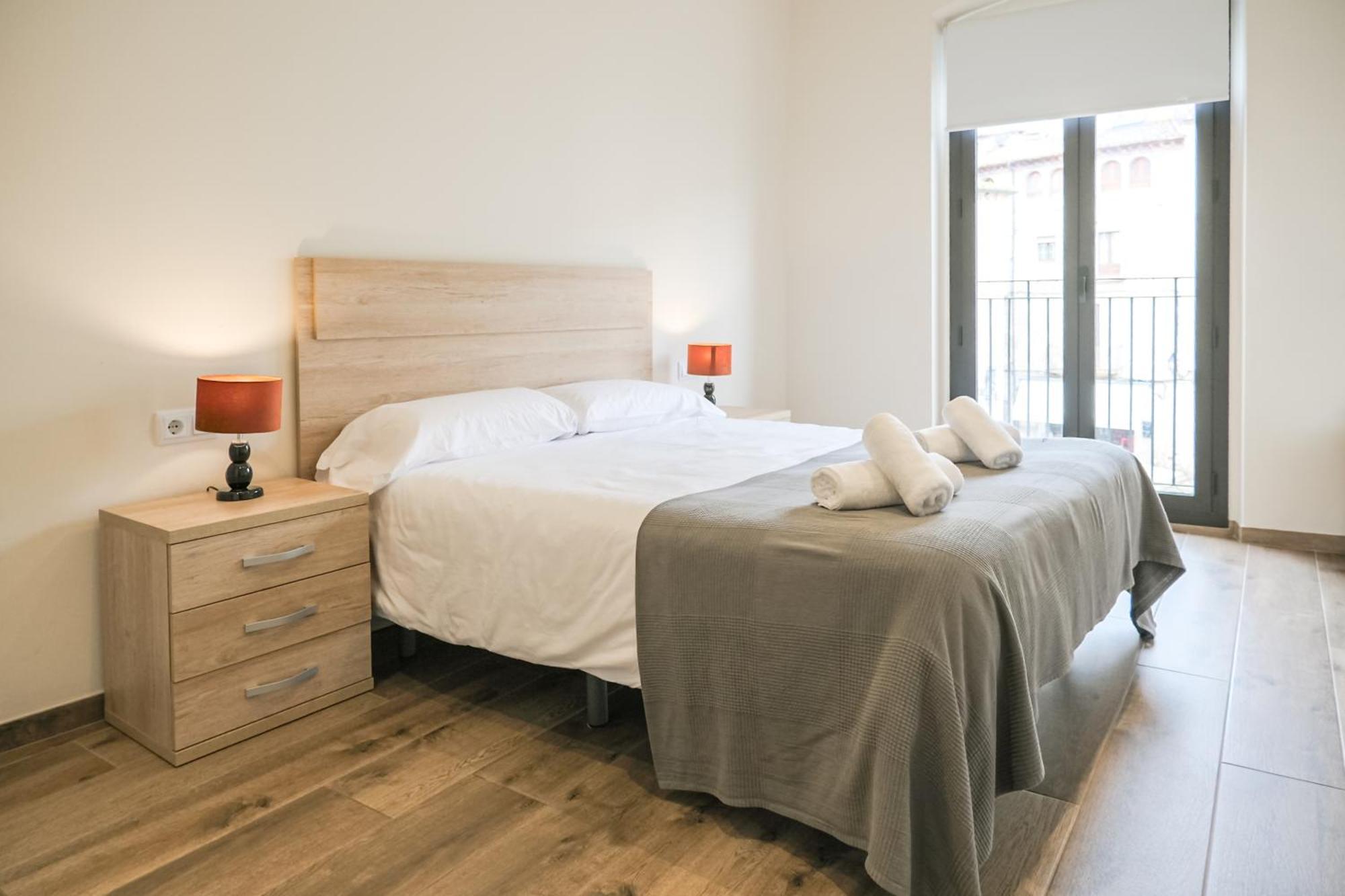 Can Cintet 21Nuevo Apartamento Moderno En Бесалу Экстерьер фото