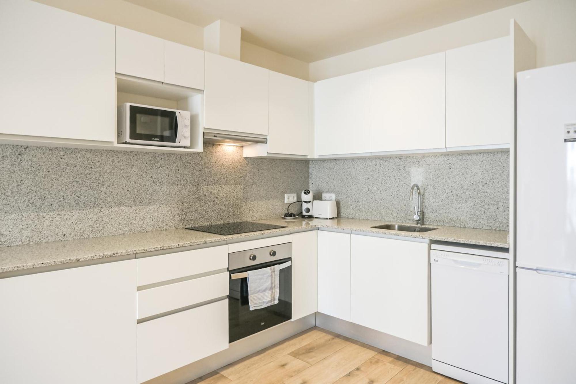 Can Cintet 21Nuevo Apartamento Moderno En Бесалу Экстерьер фото